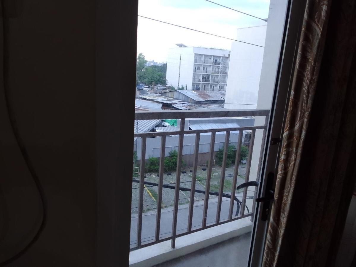 Emmanuel'S Service Apartment Near The Airport Manila Exterior photo