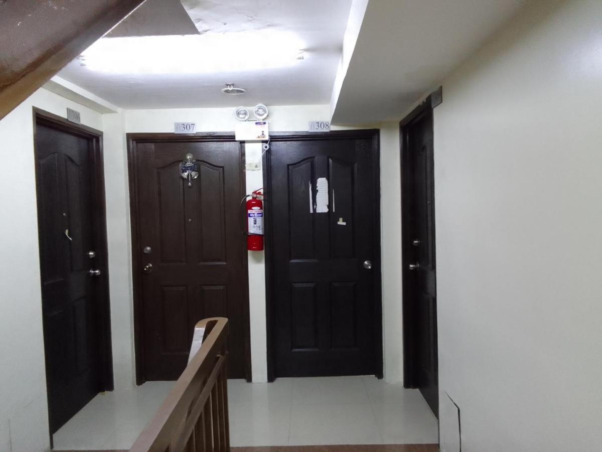 Emmanuel'S Service Apartment Near The Airport Manila Exterior photo